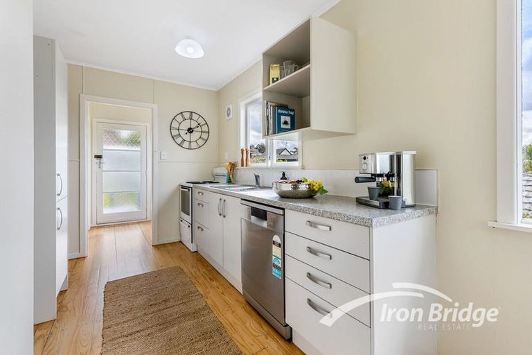 Photo of property in 39 Lynden Avenue, Hillcrest, Auckland, 0627
