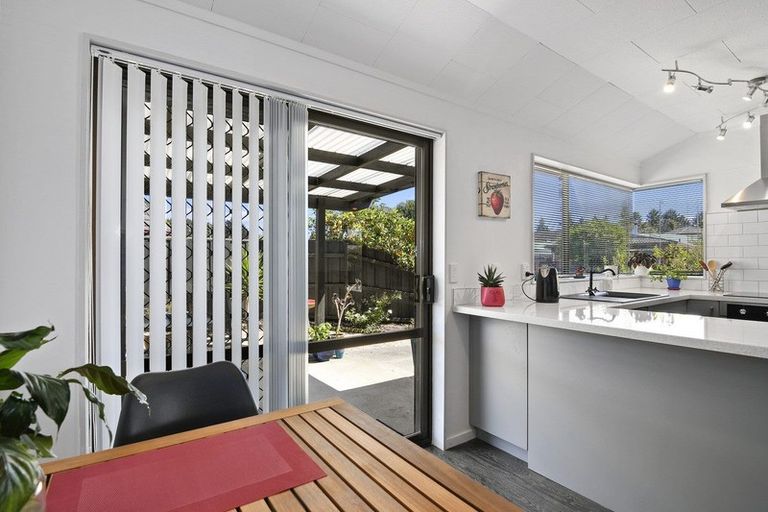 Photo of property in 16a Totara Park Avenue, Motueka, 7120