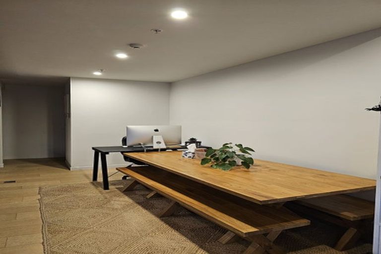 Photo of property in 6/194 Buckley Avenue, Hobsonville, Auckland, 0616