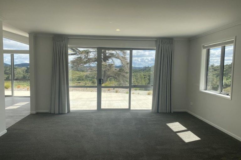 Photo of property in 274 Whitehills Road, Waitoki, Silverdale, 0994