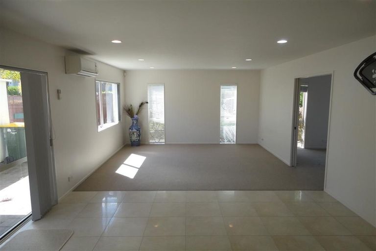 Photo of property in 7 Bendemeer Place, Flat Bush, Auckland, 2016