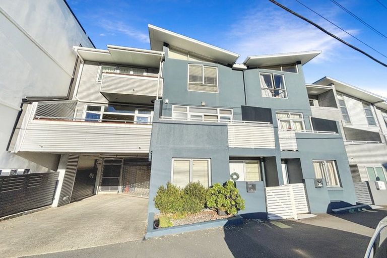 Photo of property in 11/185 Tasman Street, Mount Cook, Wellington, 6021