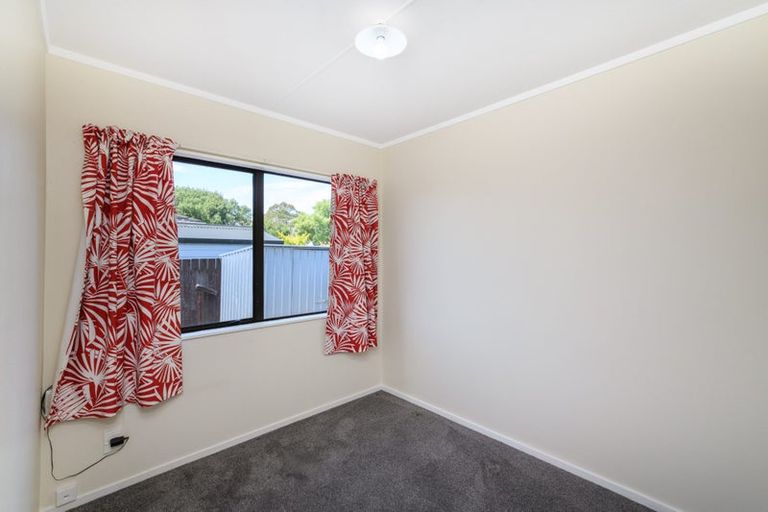 Photo of property in 54a Benmore Avenue, Cloverlea, Palmerston North, 4412