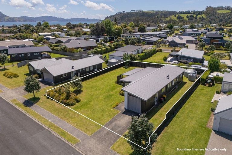 Photo of property in 42 Longreach Drive, Cooks Beach, Whitianga, 3591