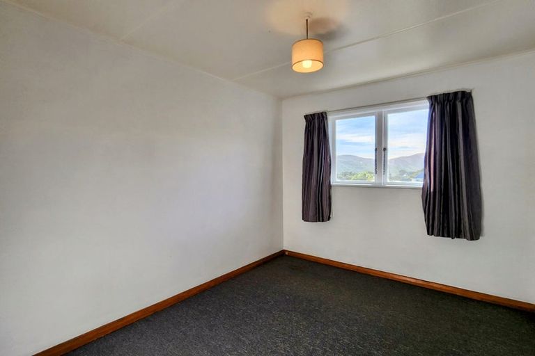Photo of property in 85 Northland Road, Northland, Wellington, 6012