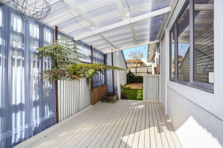 Photo of property in 1/11 Harrington Avenue, Pukekohe, 2120
