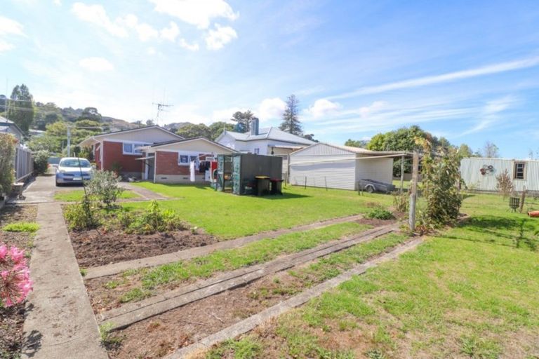 Photo of property in 129 Parawai Road, Thames, 3500