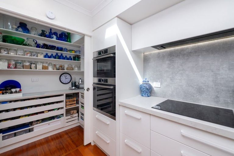 Photo of property in 9 Gillies Avenue, Taupo, 3330