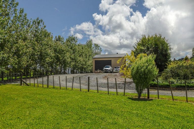 Photo of property in 84 Streamlands Swamp Road, Kaipara Flats, Warkworth, 0981