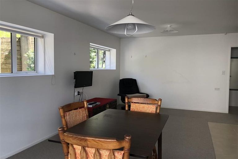 Photo of property in 54b Birkdale Road, Birkdale, Auckland, 0626