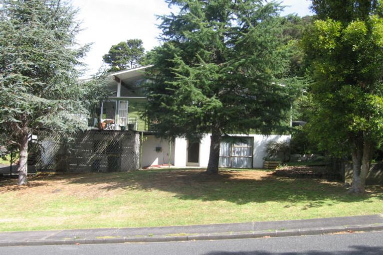 Photo of property in 80 Ayton Drive, Totara Vale, Auckland, 0629