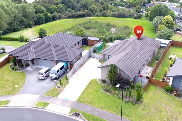 Photo of property in 54 Fairfax Crescent, Pyes Pa, Tauranga, 3112