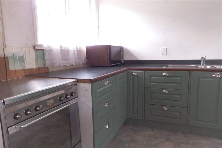 Photo of property in 7 Rangatira Road, Hunterville, 4730