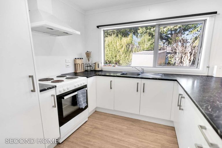 Photo of property in 10 Bay Grove, Pukehangi, Rotorua, 3015