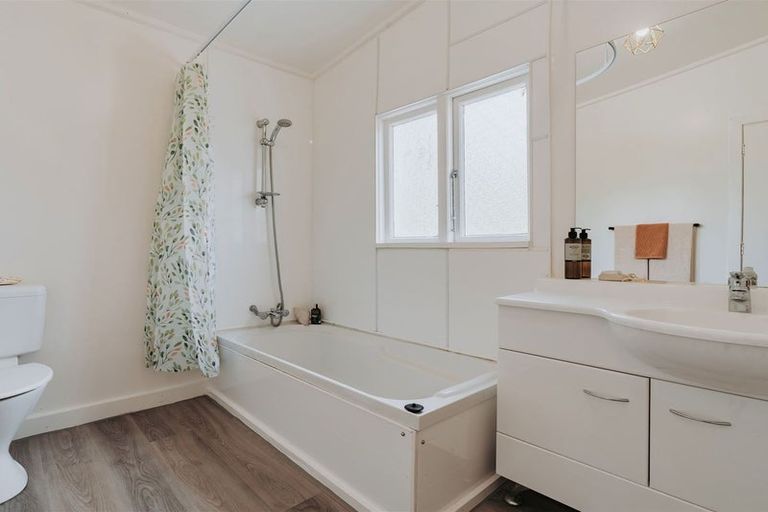 Photo of property in 313 Union Street, Milton, 9220