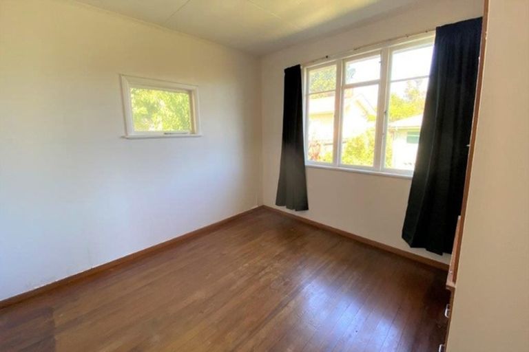 Photo of property in 181 Commercial Street, Takaka, 7110