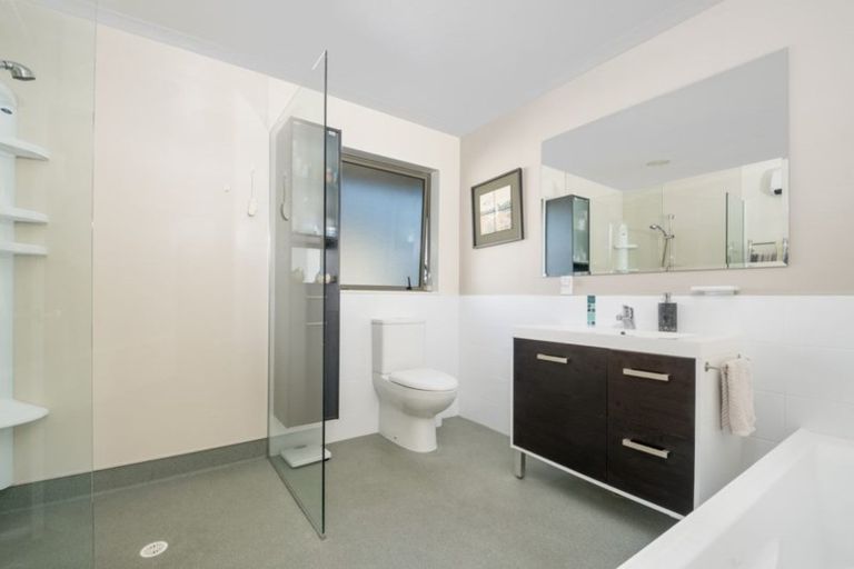 Photo of property in 28 Ashdonleigh Grove, Stoke, Nelson, 7011