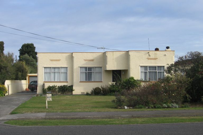 Photo of property in 229 Mayfair Avenue, Mayfair, Hastings, 4122