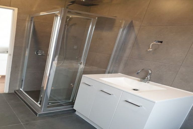 Photo of property in 43 Kea Road, Silverdale, 0932