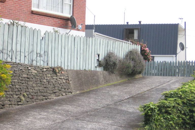 Photo of property in 122 Helston Road, Paparangi, Wellington, 6037