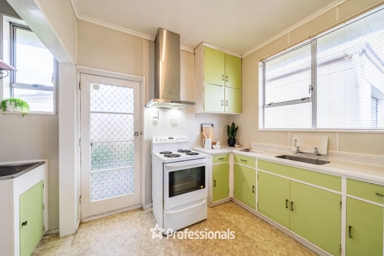 Photo of property in 1/4 Rodney Street, Waiwhetu, Lower Hutt, 5010