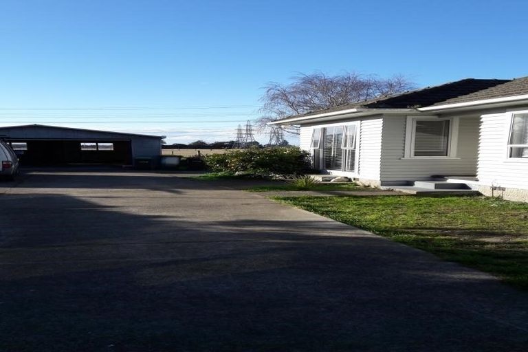 Photo of property in 64 Moffett Street, Islington, Christchurch, 8042