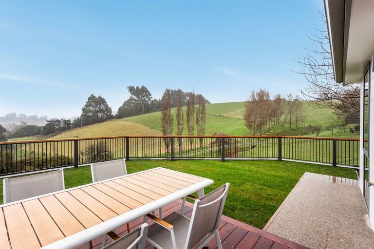 Photo of property in 7 Ella Lane, Green Island, Dunedin, 9018