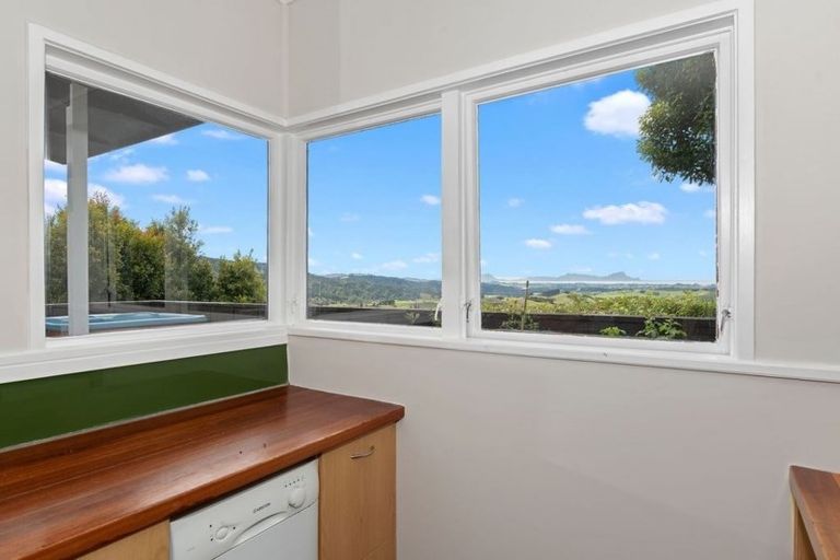 Photo of property in 348 Brooks Road, Waipu, 0582