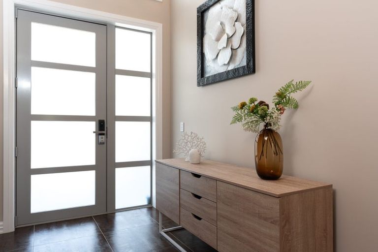 Photo of property in 22 Farnworth Terrace, Churton Park, Wellington, 6037