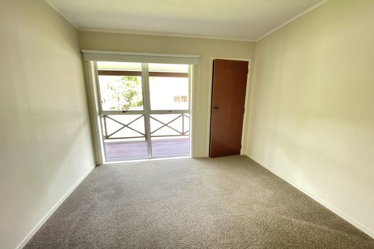 Photo of property in 81 John Downs Drive, Browns Bay, Auckland, 0630