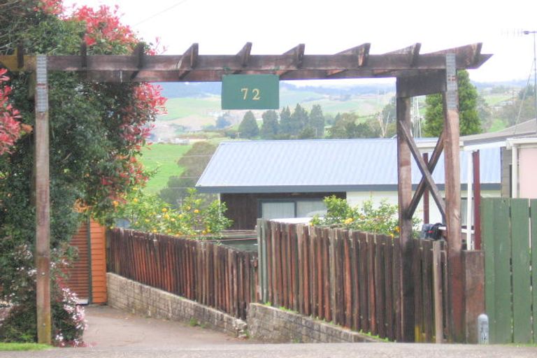 Photo of property in 2/72 Ohauiti Road, Hairini, Tauranga, 3112