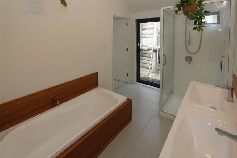 Photo of property in 90 Okareka Loop Road, Lake Okareka, Rotorua, 3076