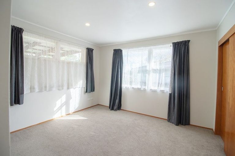 Photo of property in 99 Cargill Street, Papakura, 2110