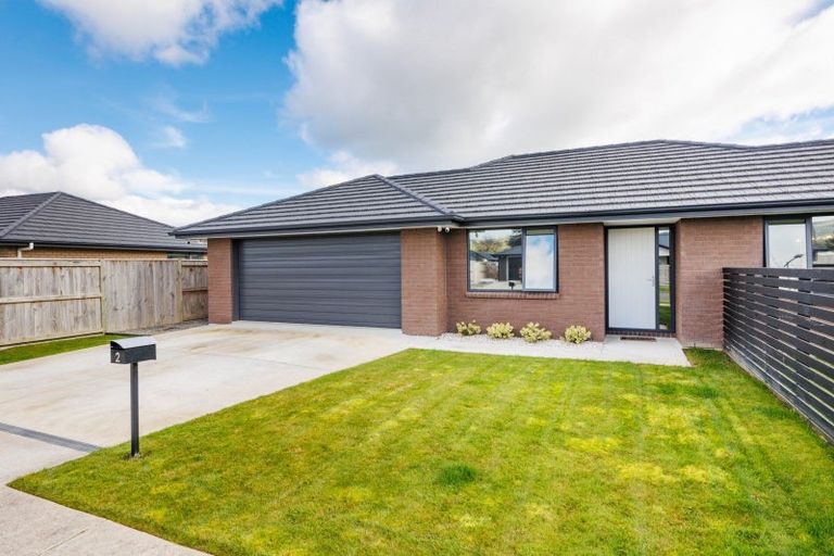 Photo of property in 2 Pearl Grove, Ashhurst, 4810