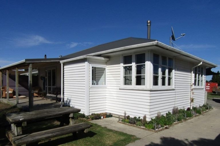 Photo of property in 17 Matai Street, Edgecumbe, 3120