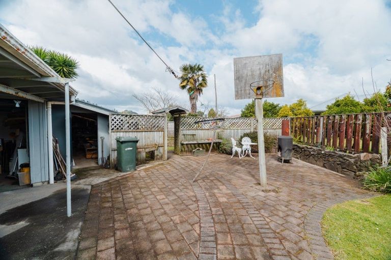 Photo of property in 10 Halberg Crescent, Whakatane, 3120