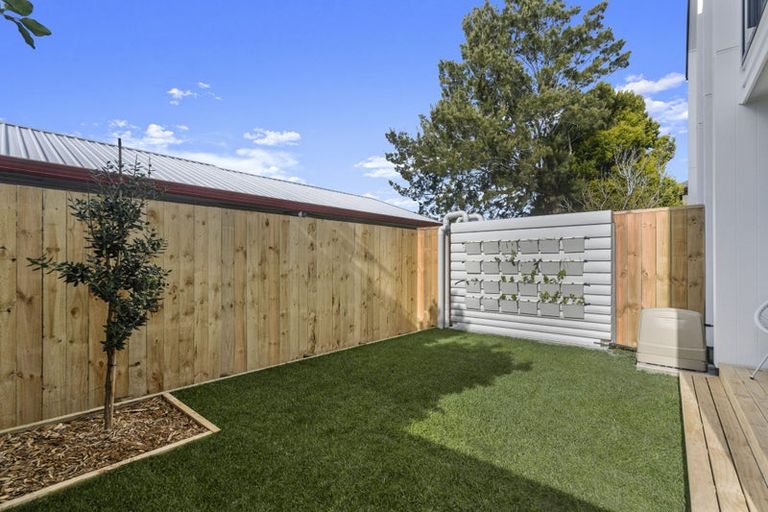 Photo of property in 12c Greenock Road, Ranui, Auckland, 0612