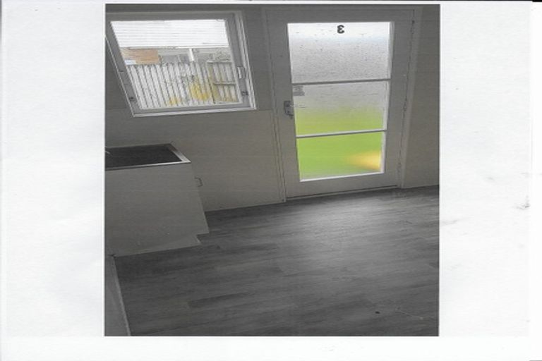 Photo of property in 68a Kenderdine Road, Papatoetoe, Auckland, 2025