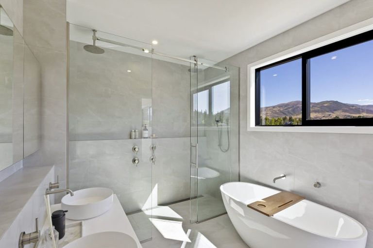 Photo of property in 75 Stone Drive, Cromwell, 9384