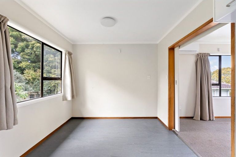 Photo of property in 7 Yule Place, Massey, Auckland, 0614