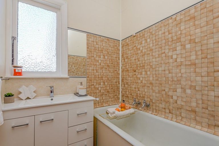 Photo of property in 85a Grey Street, Woodville, 4920