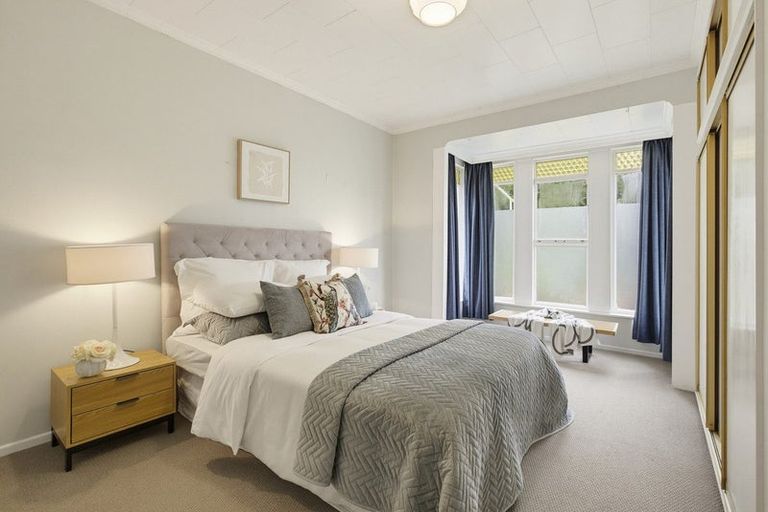 Photo of property in 7 Mortimer Terrace, Aro Valley, Wellington, 6021