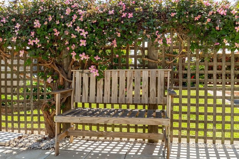 Photo of property in 2a Glover Crescent, Blenheim, 7201