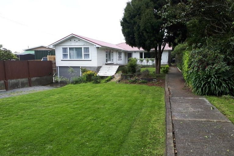 Photo of property in 11 Bell Street, Otaki, 5512