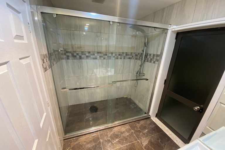 Photo of property in 22 Hilltop Road, Clover Park, Auckland, 2019