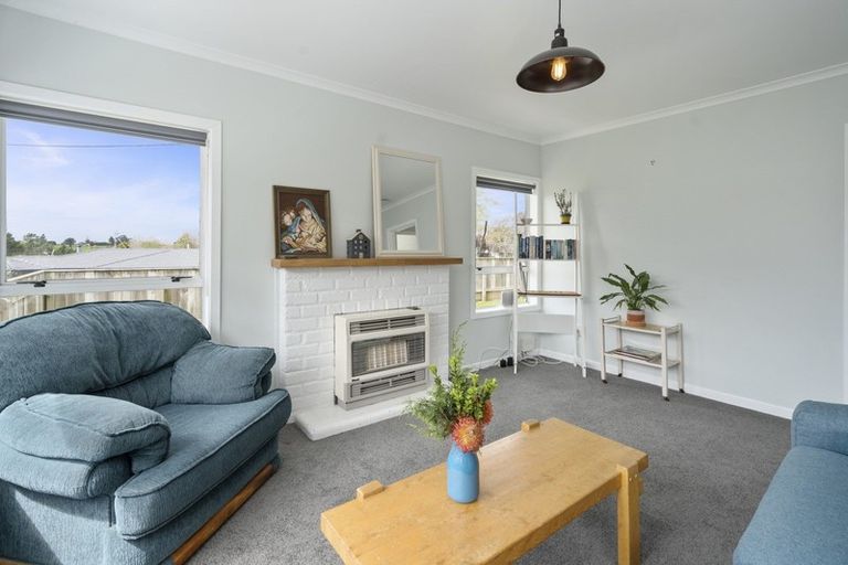 Photo of property in 394 Mangorei Road, Merrilands, New Plymouth, 4312