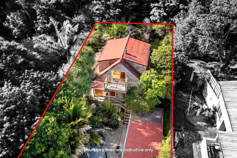 Photo of property in 37 Clinton Road, Tawharanui Peninsula, Warkworth, 0986