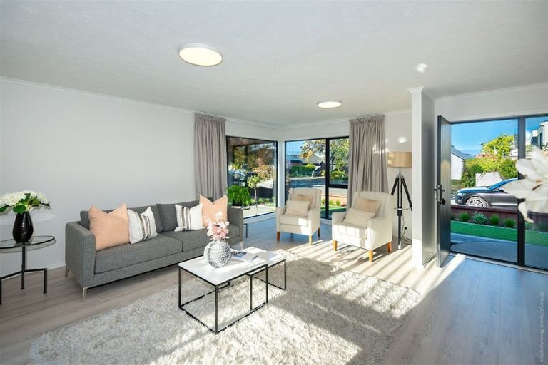 Photo of property in 1/9 Claverley Gardens, Avonhead, Christchurch, 8042
