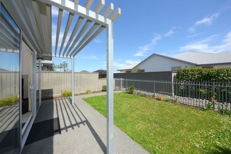 Photo of property in 13 Cassino Street, Rangiora, 7400