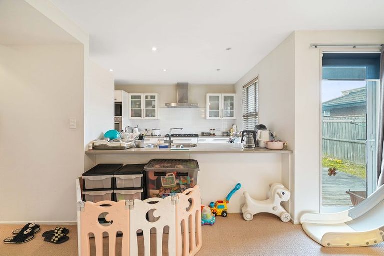 Photo of property in 24 Dinton Street, Russley, Christchurch, 8042